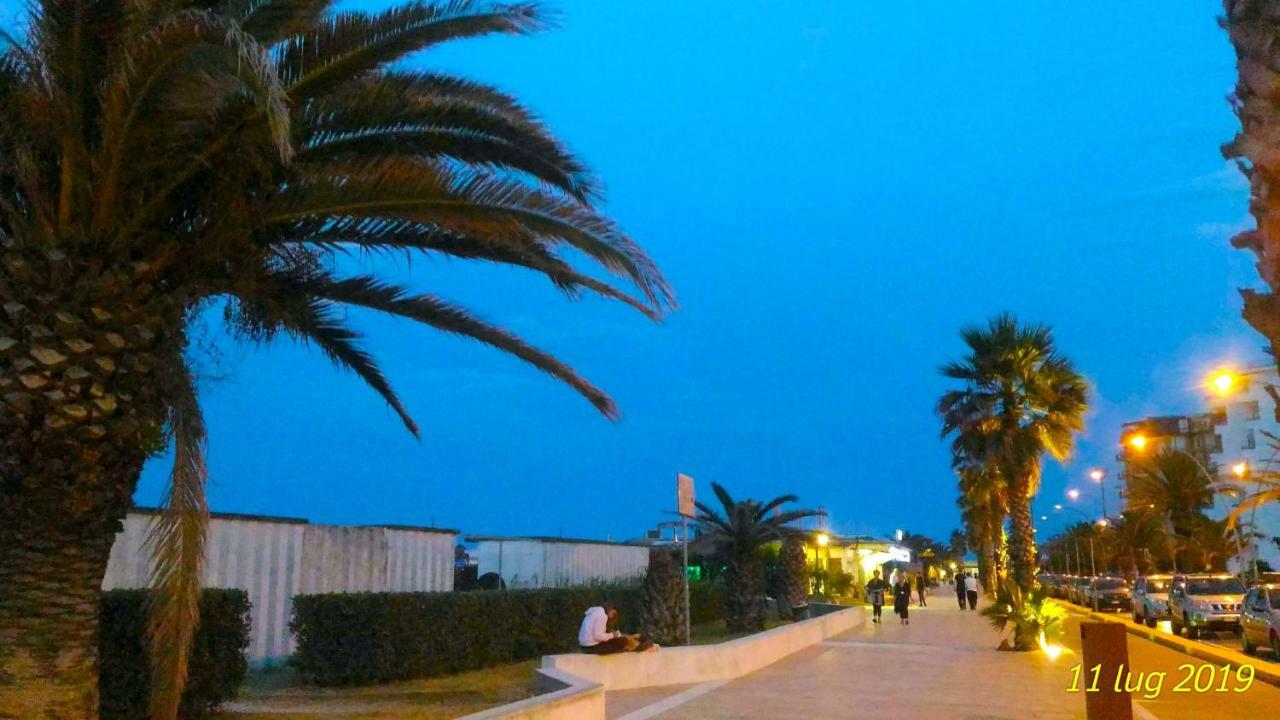 Casetta D Amare Civitanova Marche Bagian luar foto